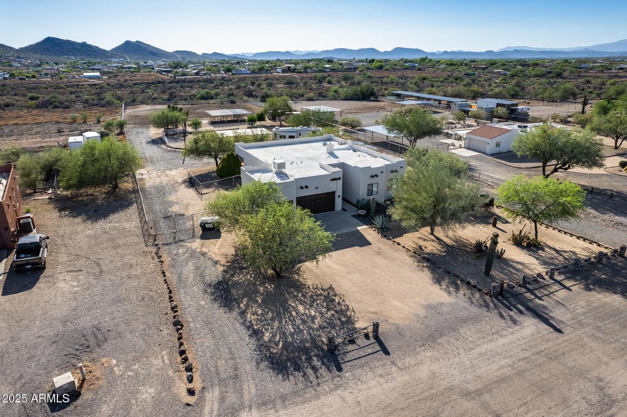 37918 N 21st Ave., Phoenix, AZ 85086