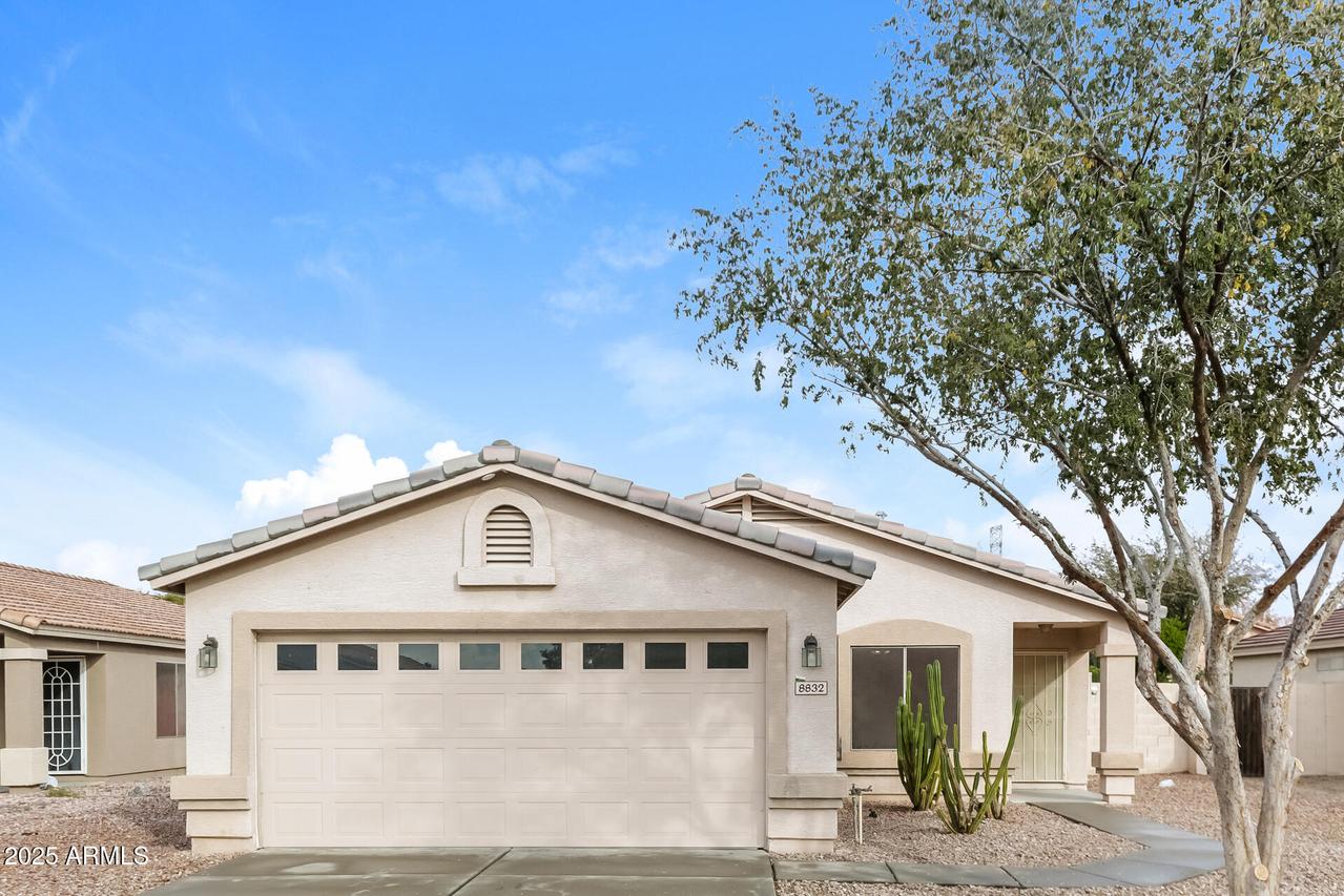 8832 W Manzanita Dr., Peoria, AZ 85345