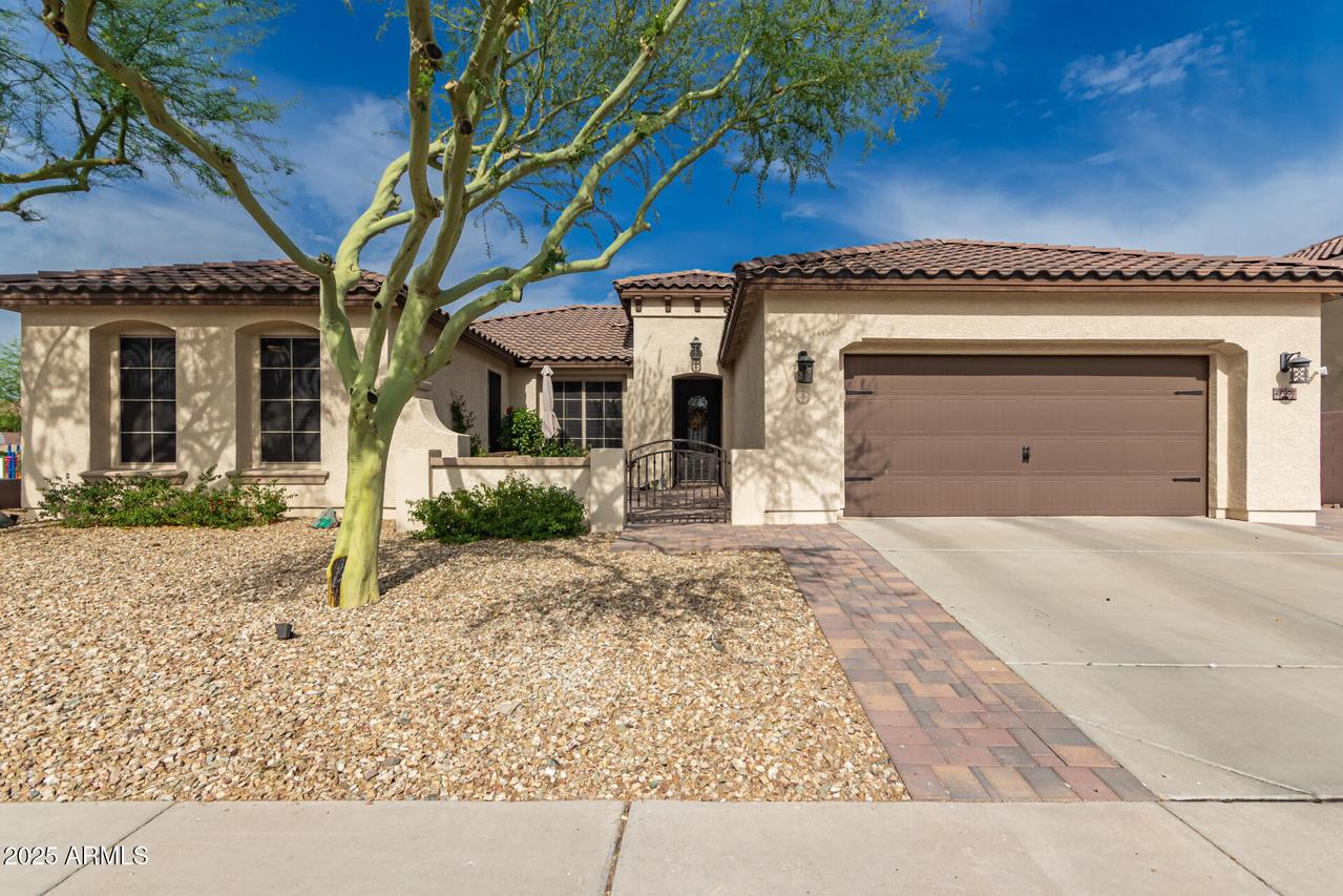 27007 N 20th Ln., Phoenix, AZ 85085
