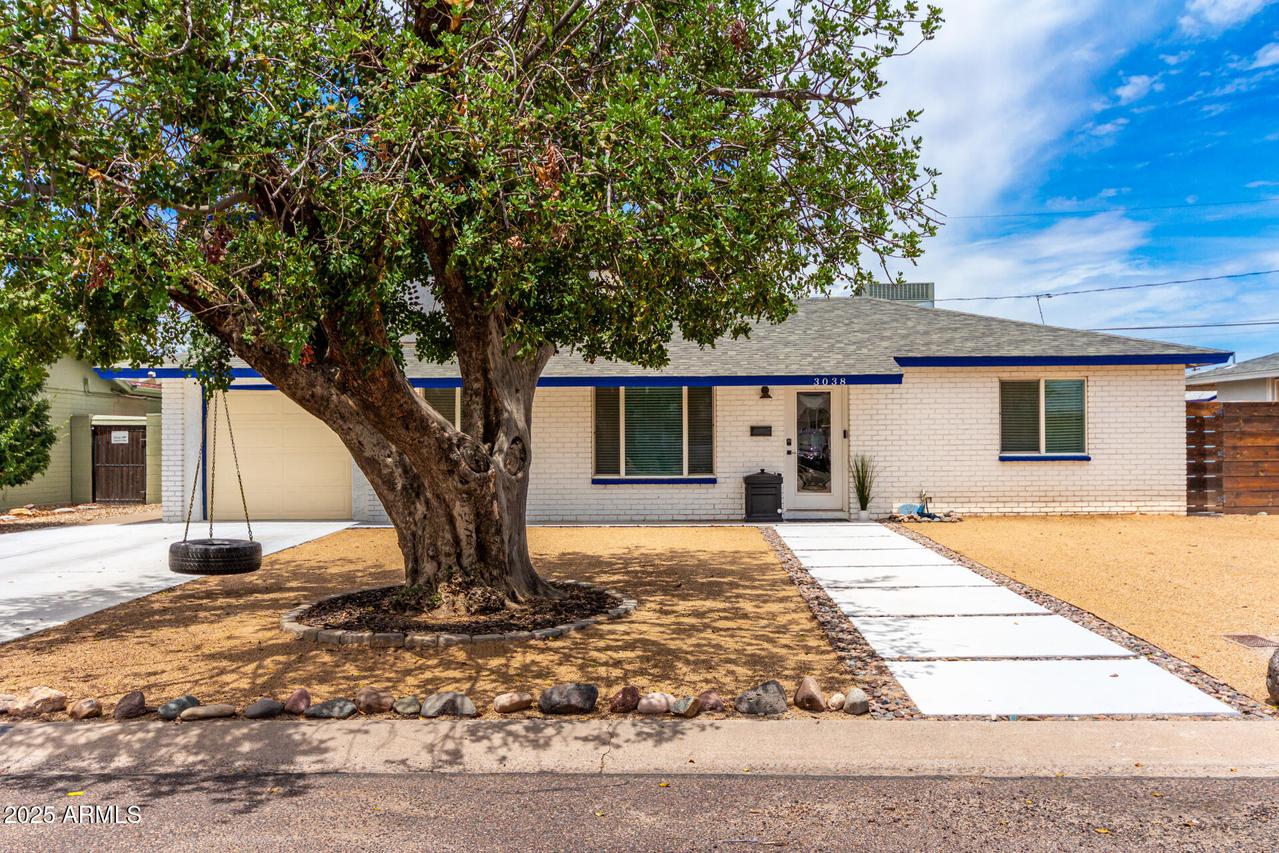 3038 E Avalon Dr. #WOW, Phoenix, AZ 85016