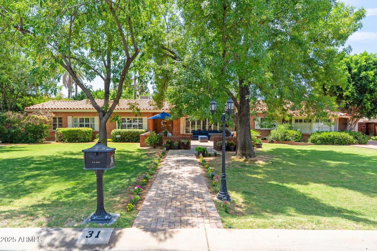 31 W Marlette Ave., Phoenix, AZ 85013