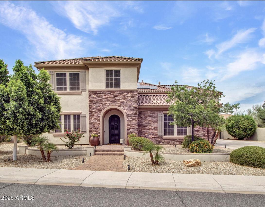 5812 W Spur Dr., Phoenix, AZ 85083