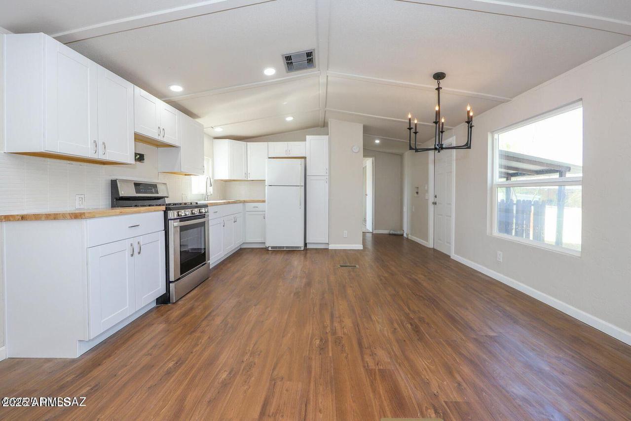 3240 E Milton Rd., Tucson, AZ 85706