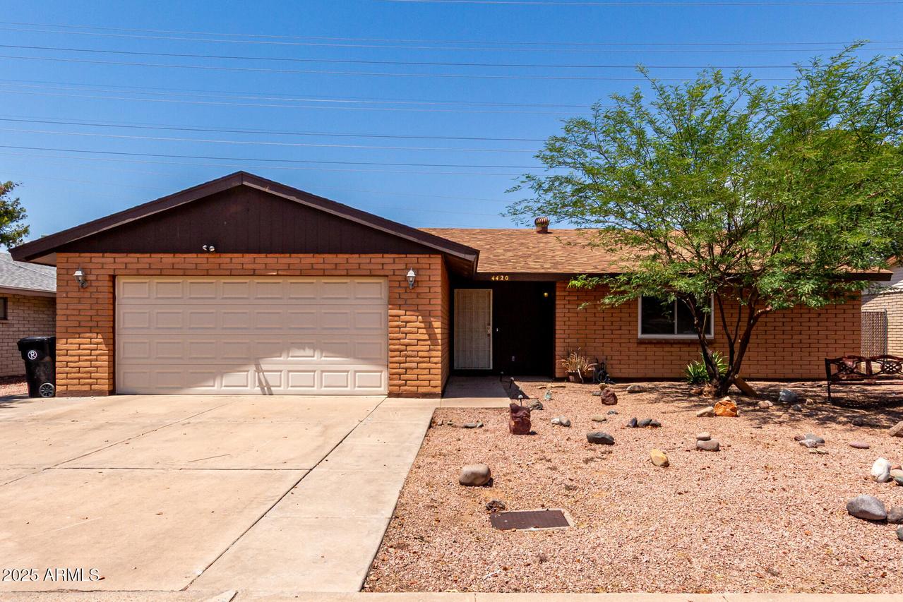 4420 E Covina St., Mesa, AZ 85205