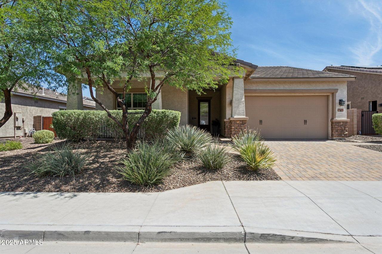 11872 W Duane Ln., Peoria, AZ 85383