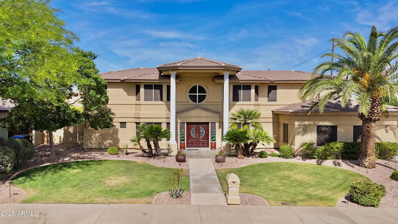 10434 N 44th St., Phoenix, AZ 85028