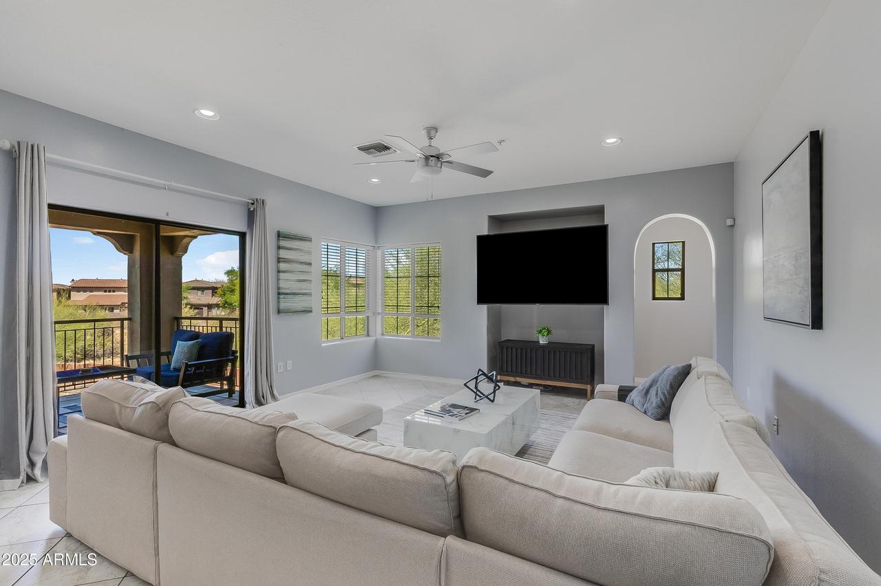 3935 E Rough Rider Rd. #1039, Phoenix, AZ 85050