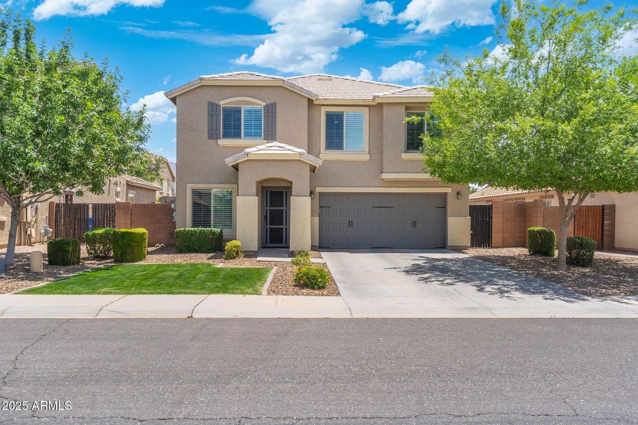 2185 E Gillcrest Rd., Gilbert, AZ 85298