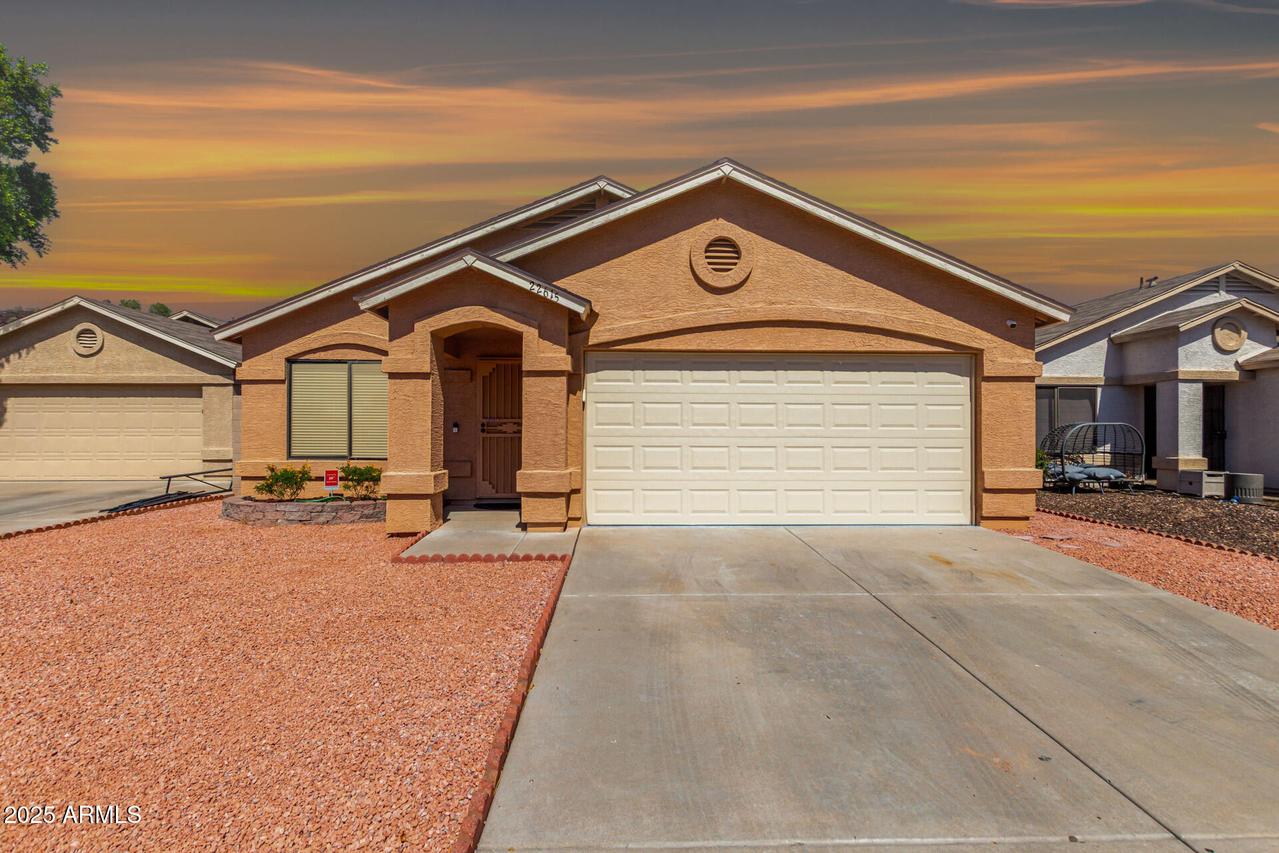 22615 N 31st Dr., Phoenix, AZ 85027