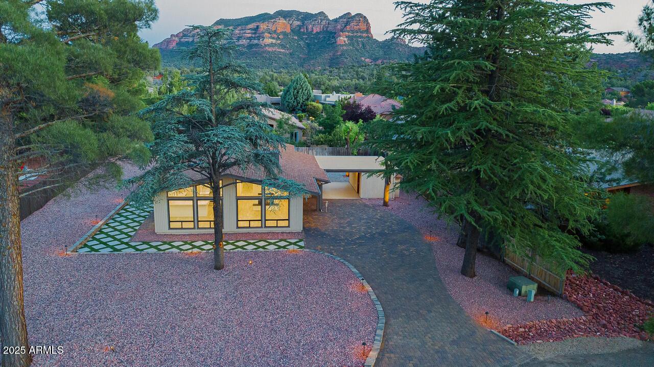 21 Hummingbird Cir., Sedona, AZ 86336