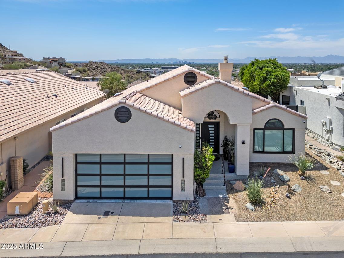 21 W Cochise Dr., Phoenix, AZ 85021