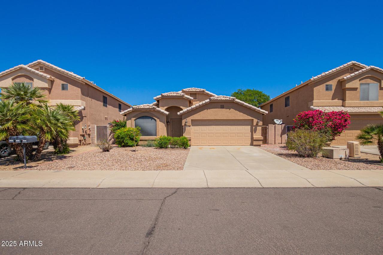8648 W Fargo Dr., Peoria, AZ 85382