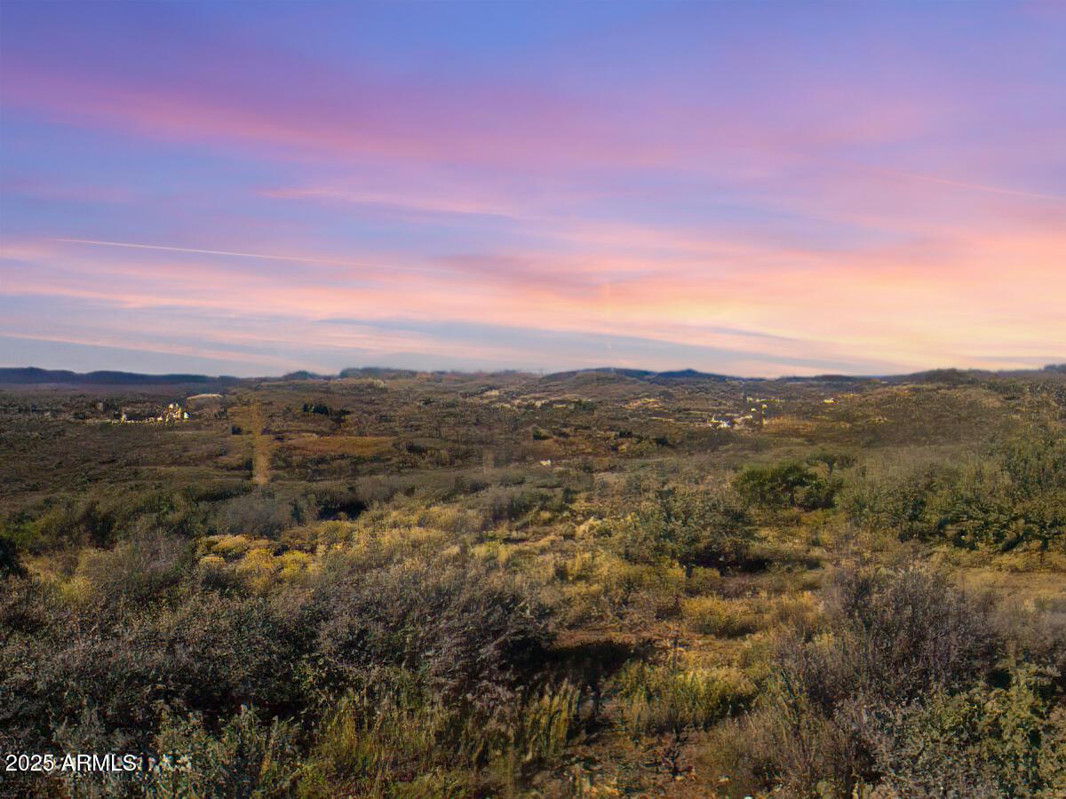 11425 S Hackberry Tr. #-, Mayer, AZ 86333