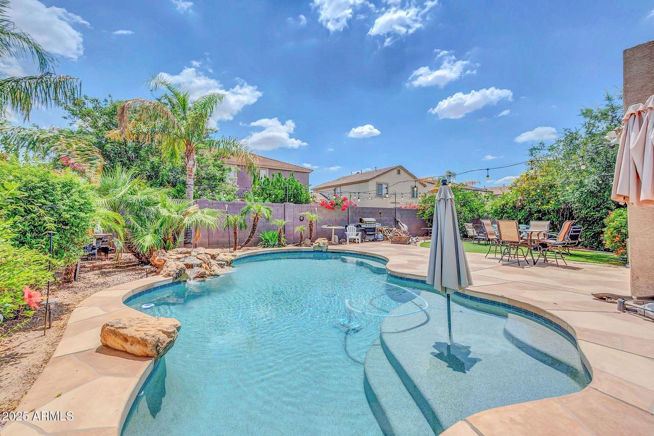 10613 E Knowles Ave., Mesa, AZ 85209