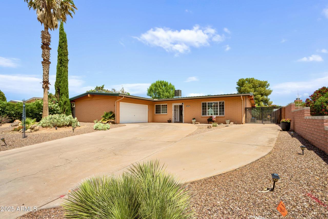 3417 Oak Hill St., Sierra Vista, AZ 85650