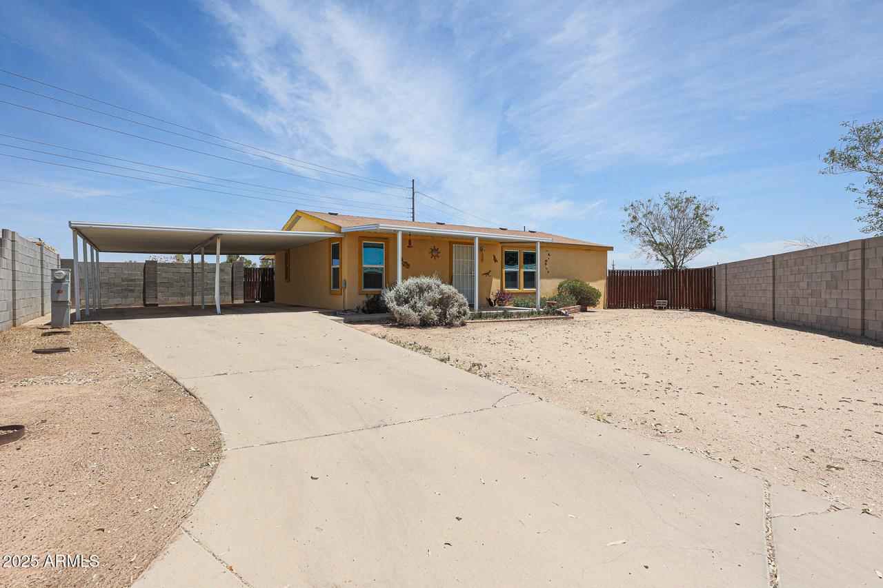 1555 N 180th Ave., Goodyear, AZ 85395