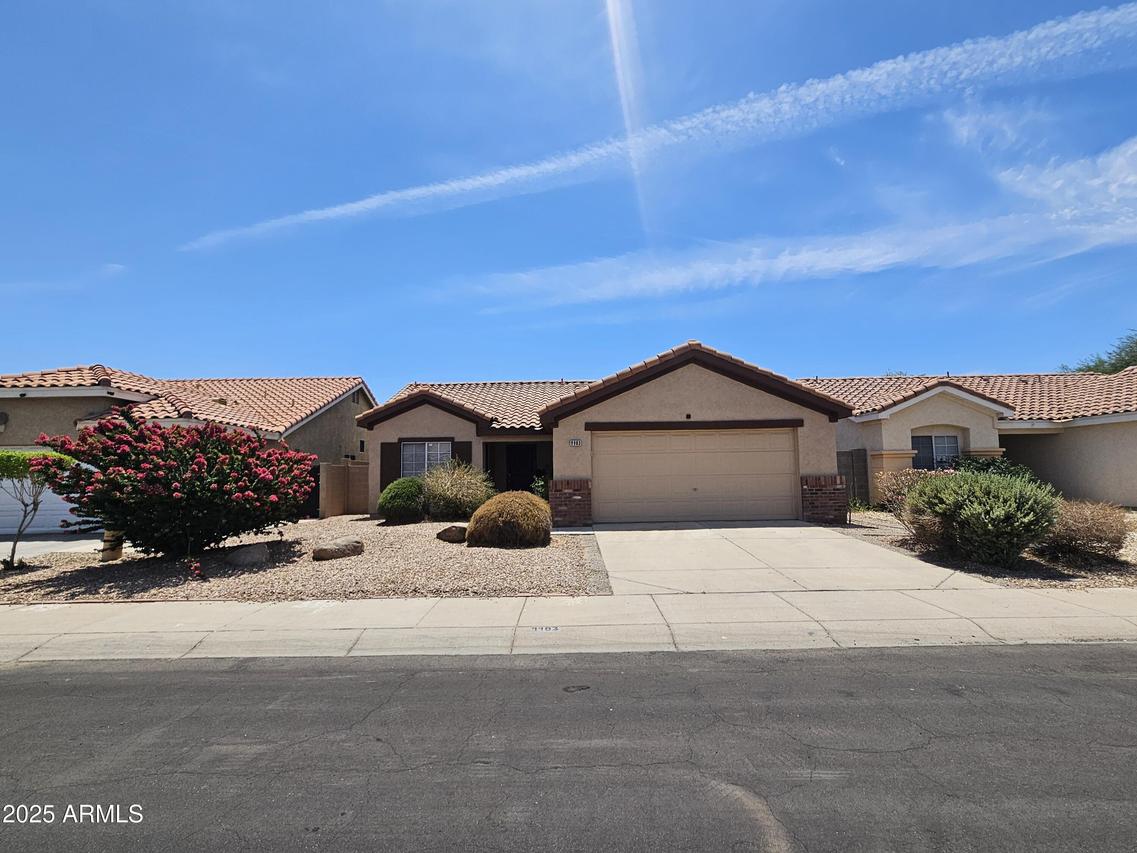 9983 W Monterosa Ave., Phoenix, AZ 85037