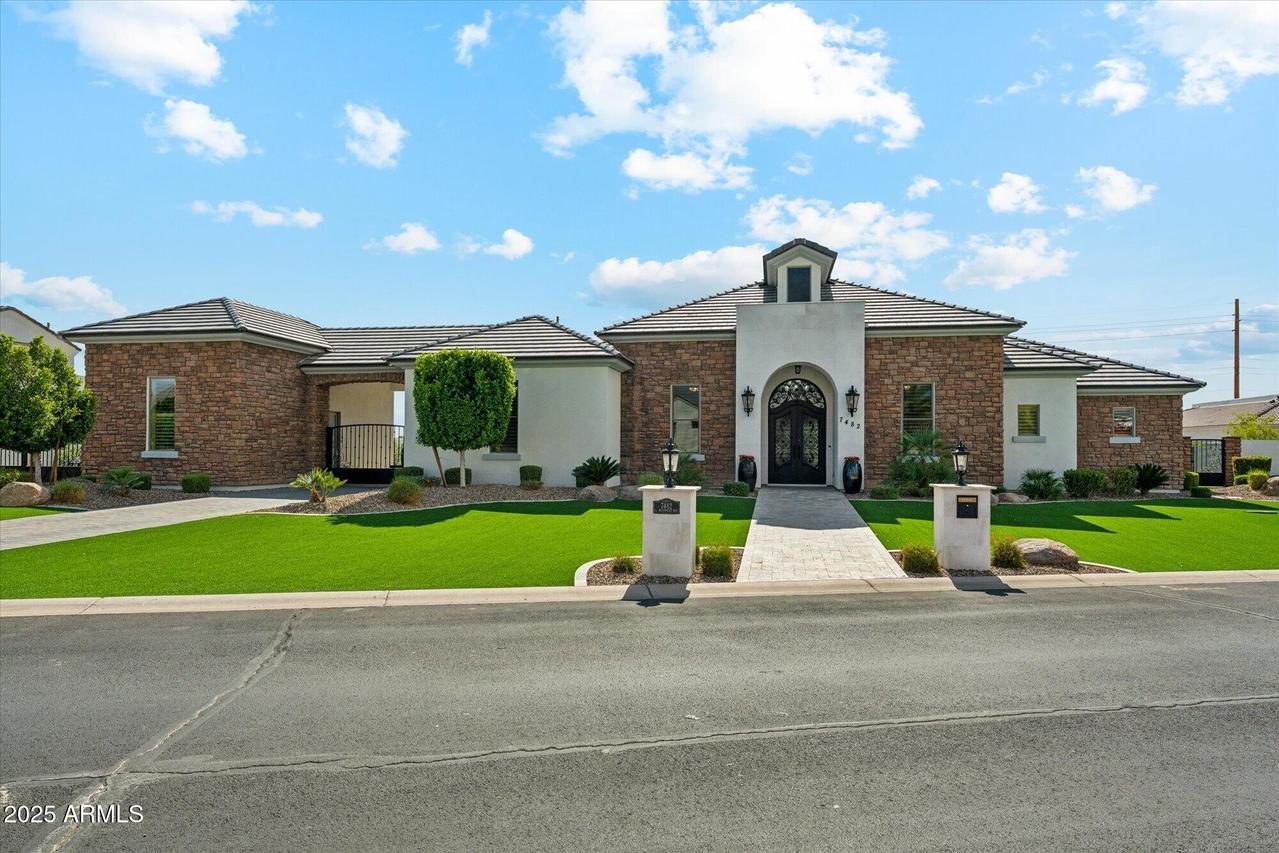 7482 S Mccormick Way, Queen Creek, AZ 85142