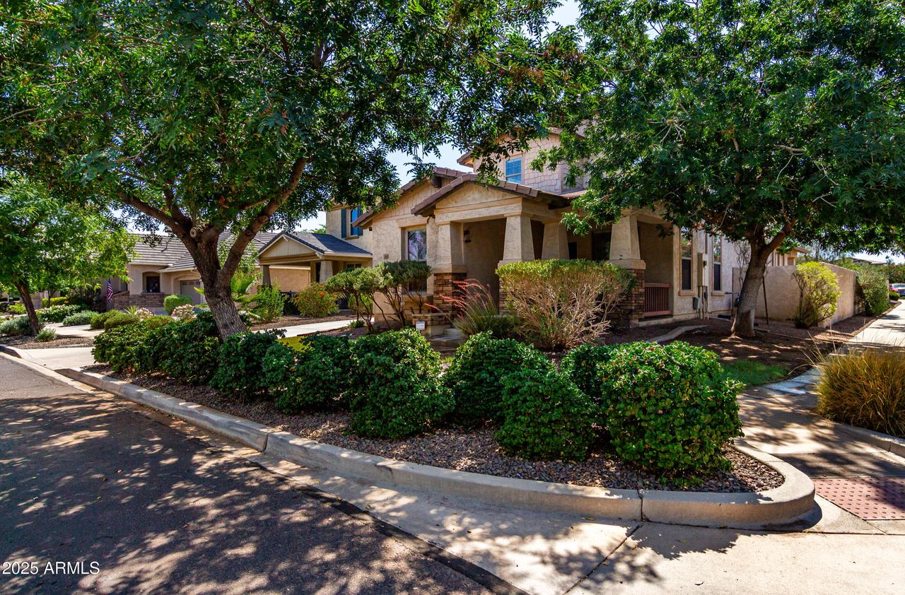 13602 N 149th Ave., Surprise, AZ 85379