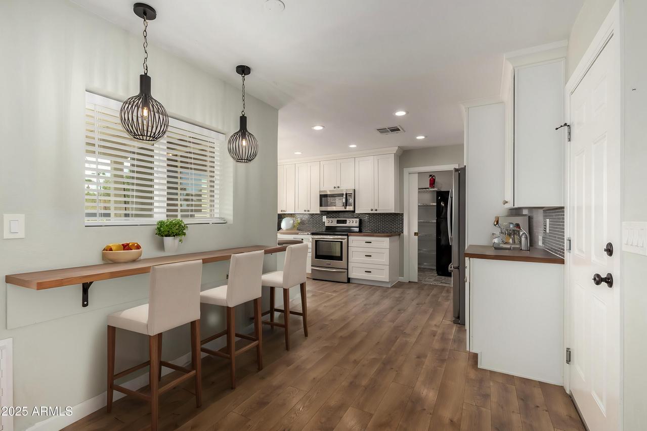 4939 E Paradise Dr., Scottsdale, AZ 85254