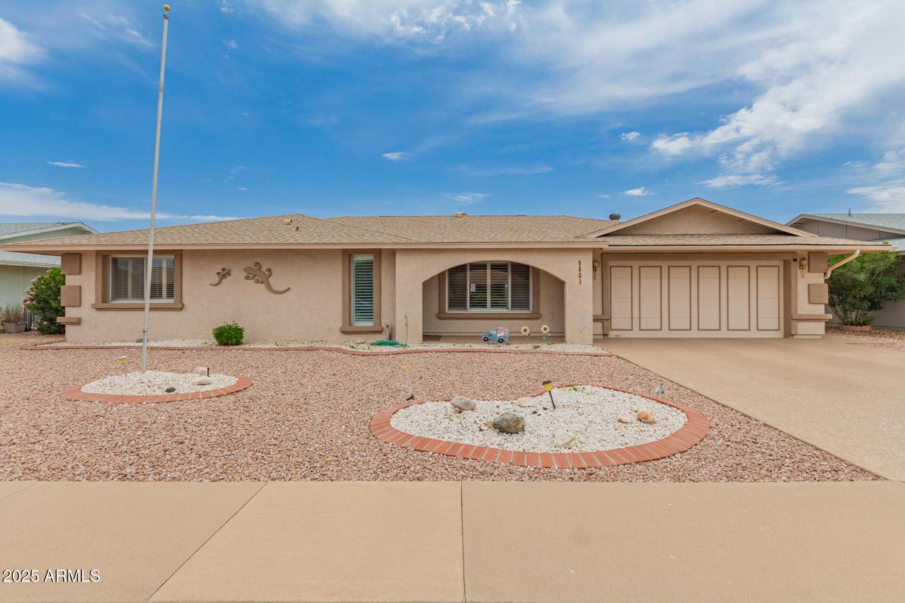 9851 W Cedar Dr., Sun City, AZ 85351