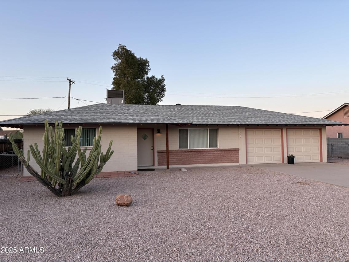 1019 E Granada Ave., Apache Junction, AZ 85119