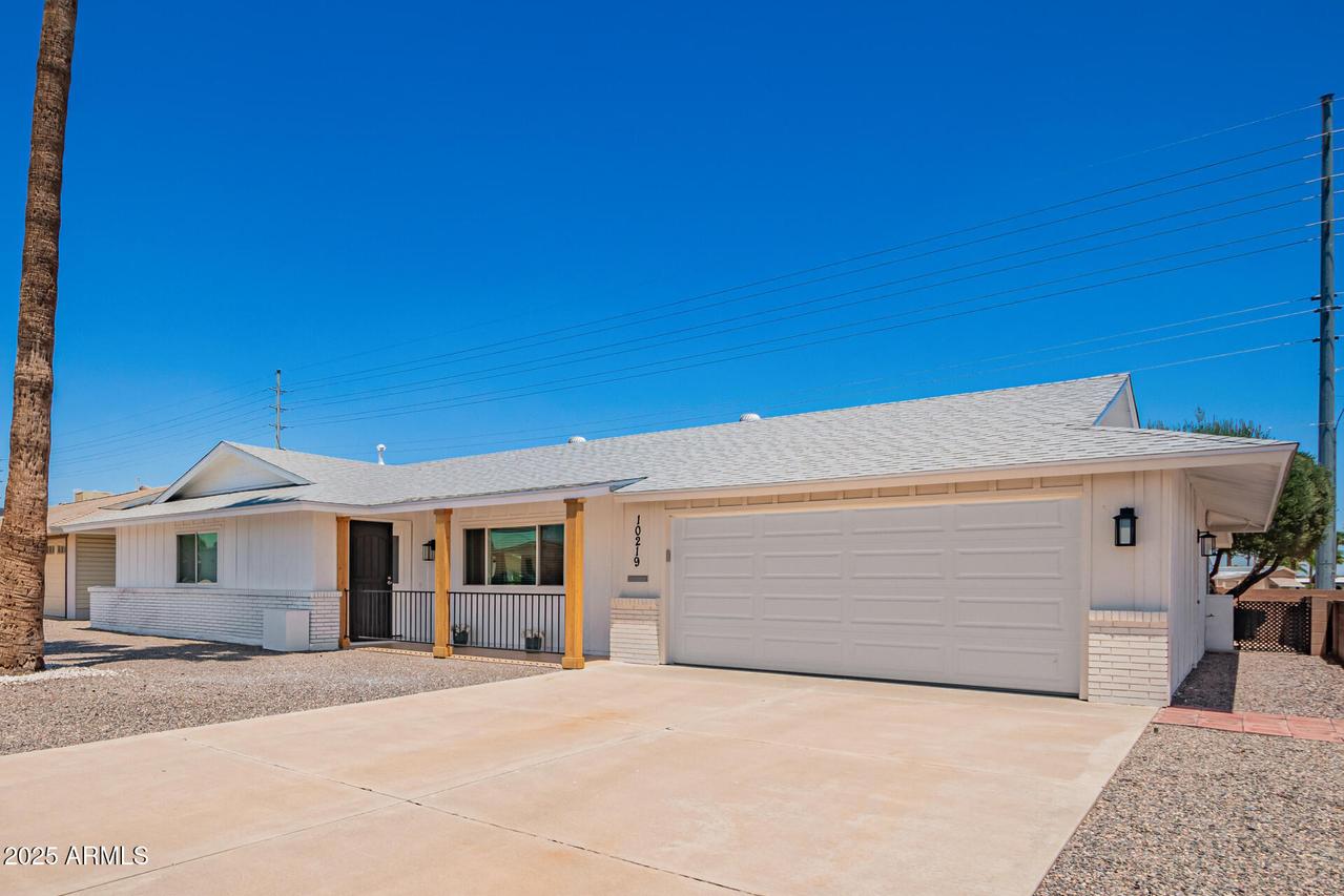 10219 N Balboa Dr., Sun City, AZ 85351