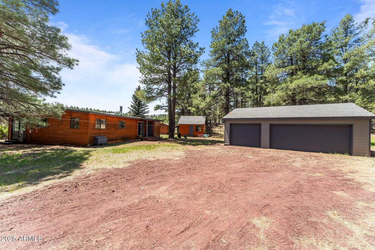 5735 White Tail Ln., Flagstaff, AZ 86001