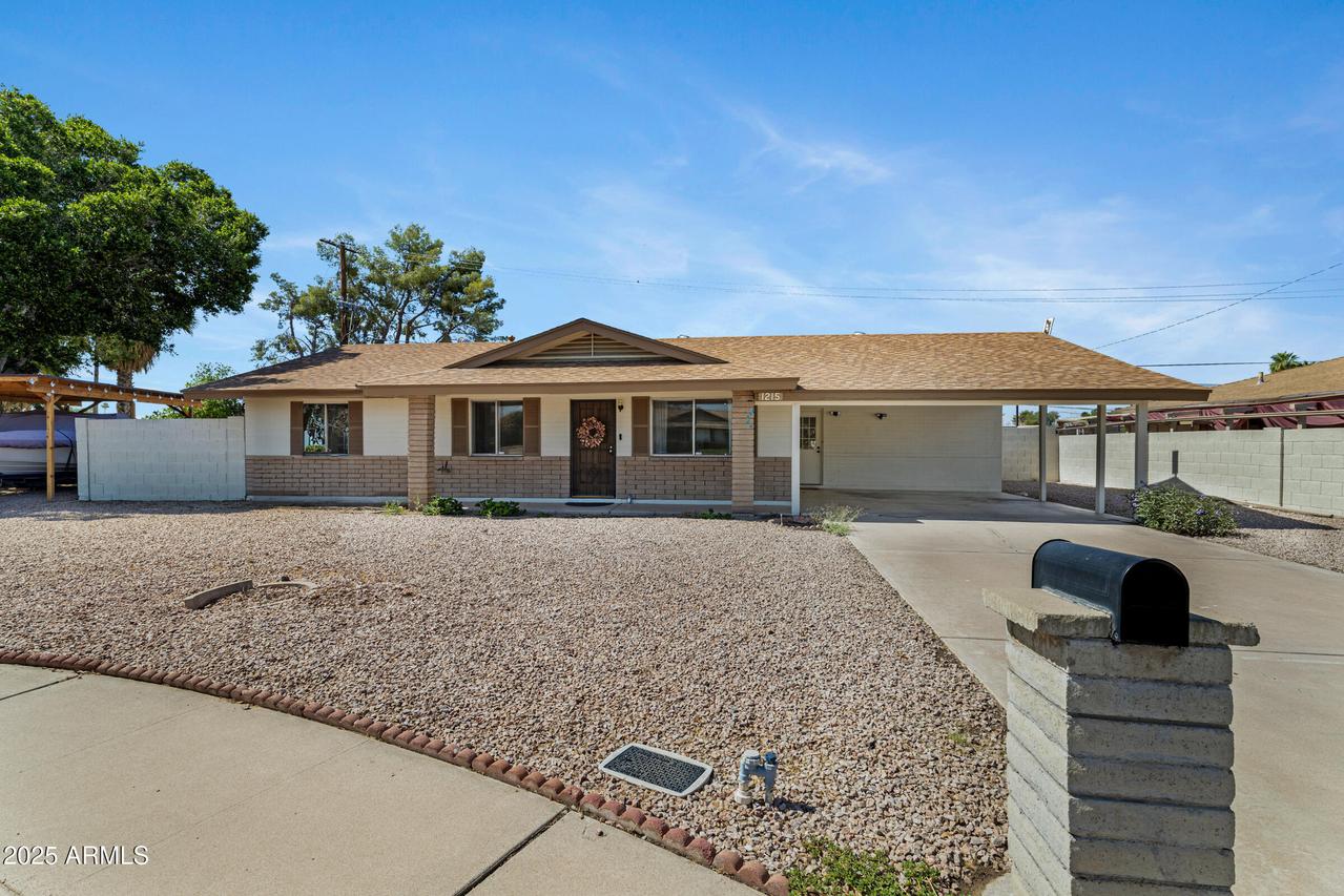 1215 E Geneva Dr., Tempe, AZ 85282