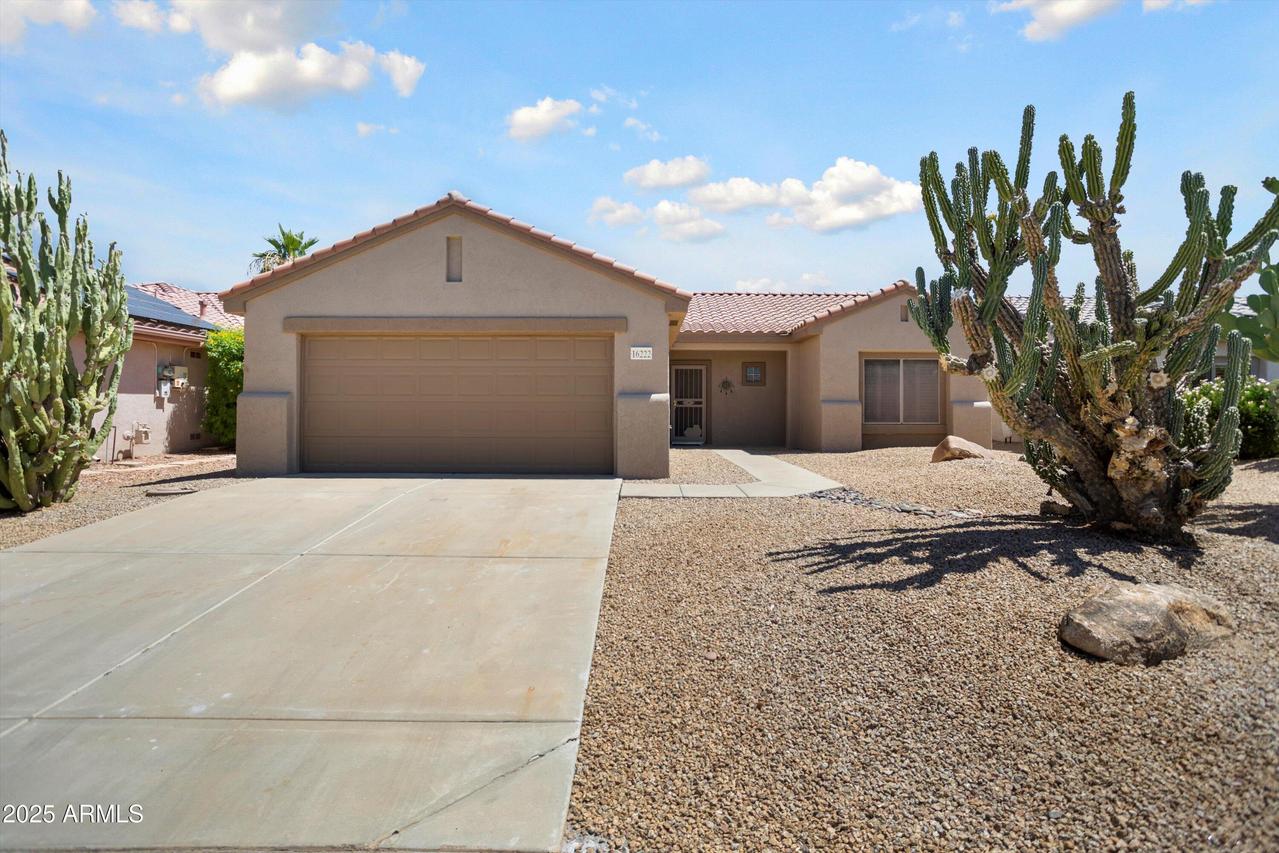16222 W Silver Falls Dr., Surprise, AZ 85374