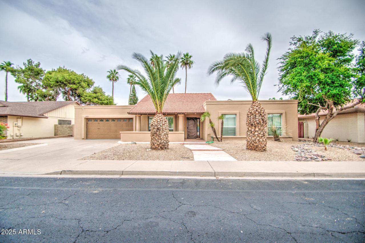 2329 W Keating Ave., Mesa, AZ 85202