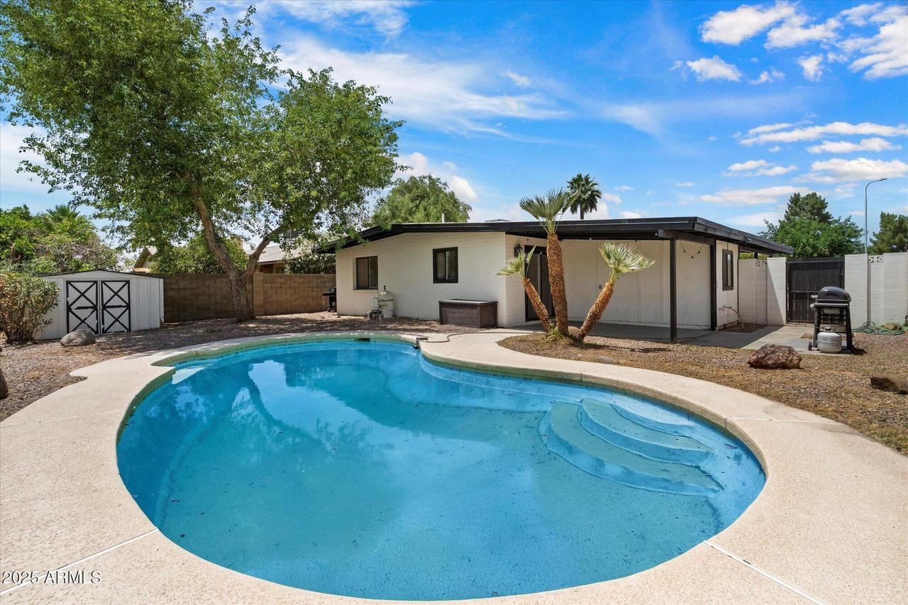 1939 E Alameda Dr., Tempe, AZ 85282