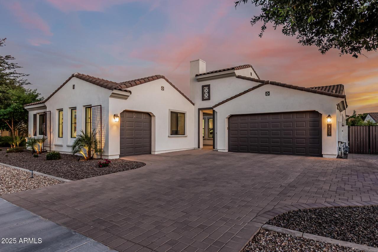 1725 E Everglade Ln., Gilbert, AZ 85298