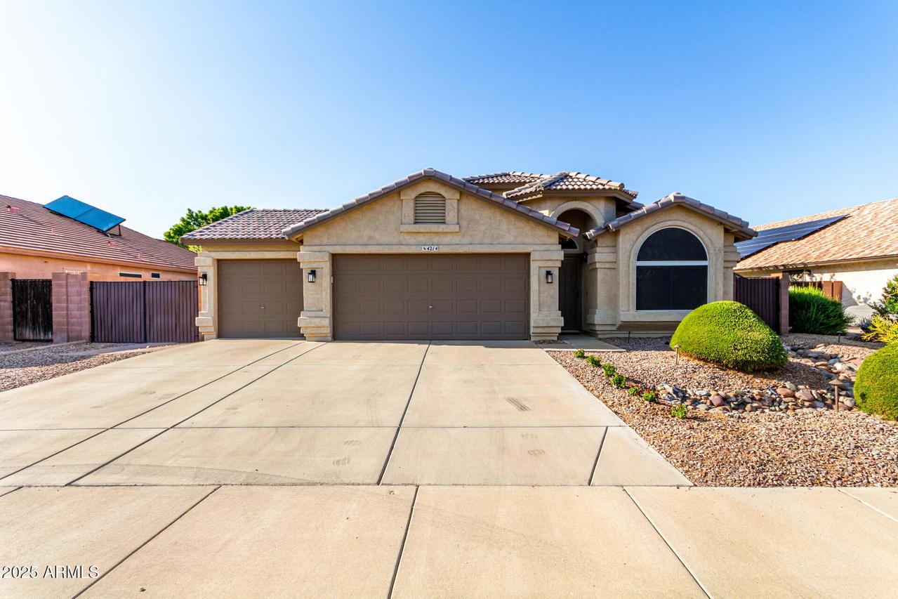 4214 W Marco Polo Rd., Glendale, AZ 85308