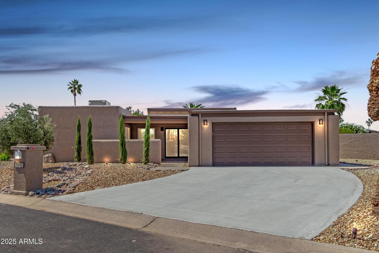 26016 S Glenburn Dr., Sun Lakes, AZ 85248