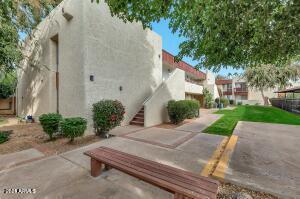 3828 N 32nd St. #213, Phoenix, AZ 85018