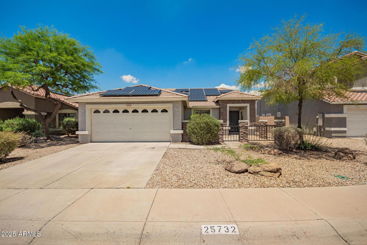 25732 W Elizabeth Ave., Buckeye, AZ 85326