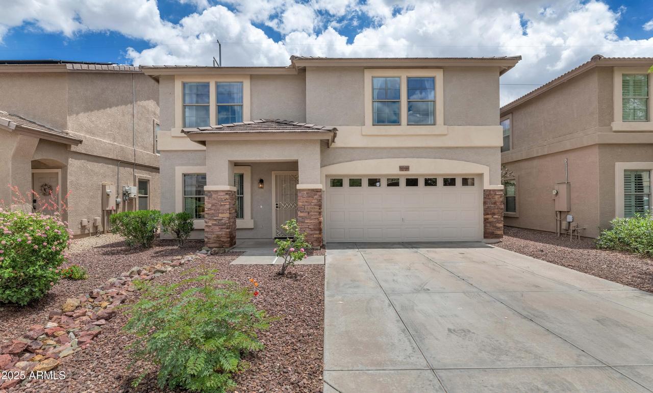 1821 E Patrick Ln., Phoenix, AZ 85024