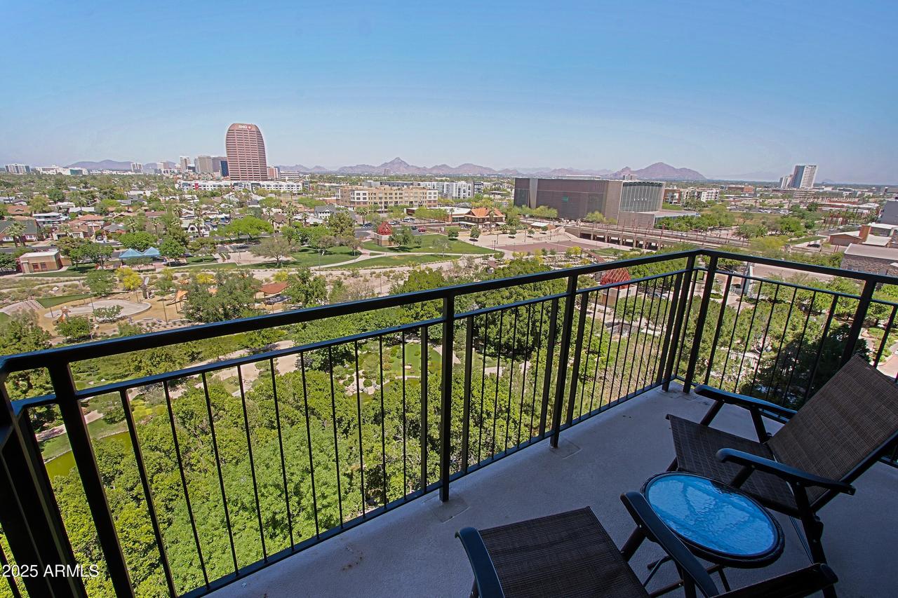 200 W Portland St. #1024, Phoenix, AZ 85003