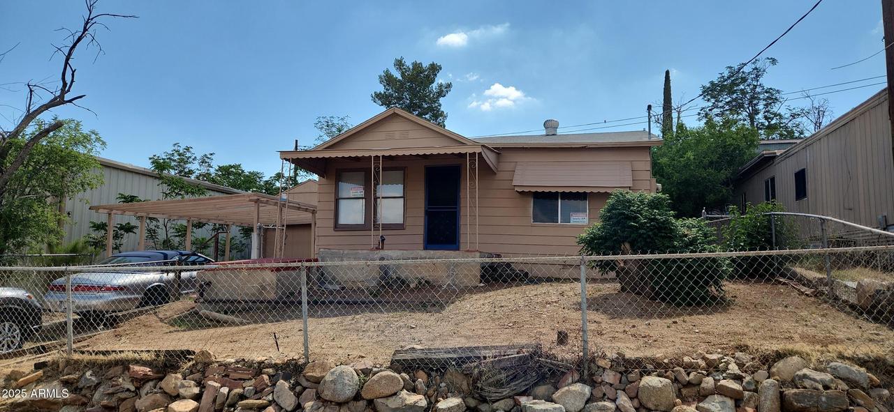 5675 S Mountain View, Globe, AZ 85501