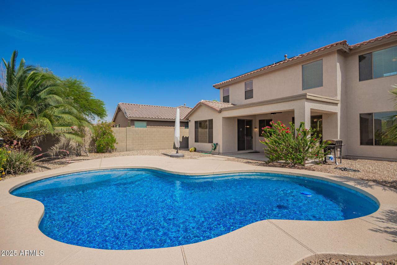 2526 W Shackleton Dr., Phoenix, AZ 85086