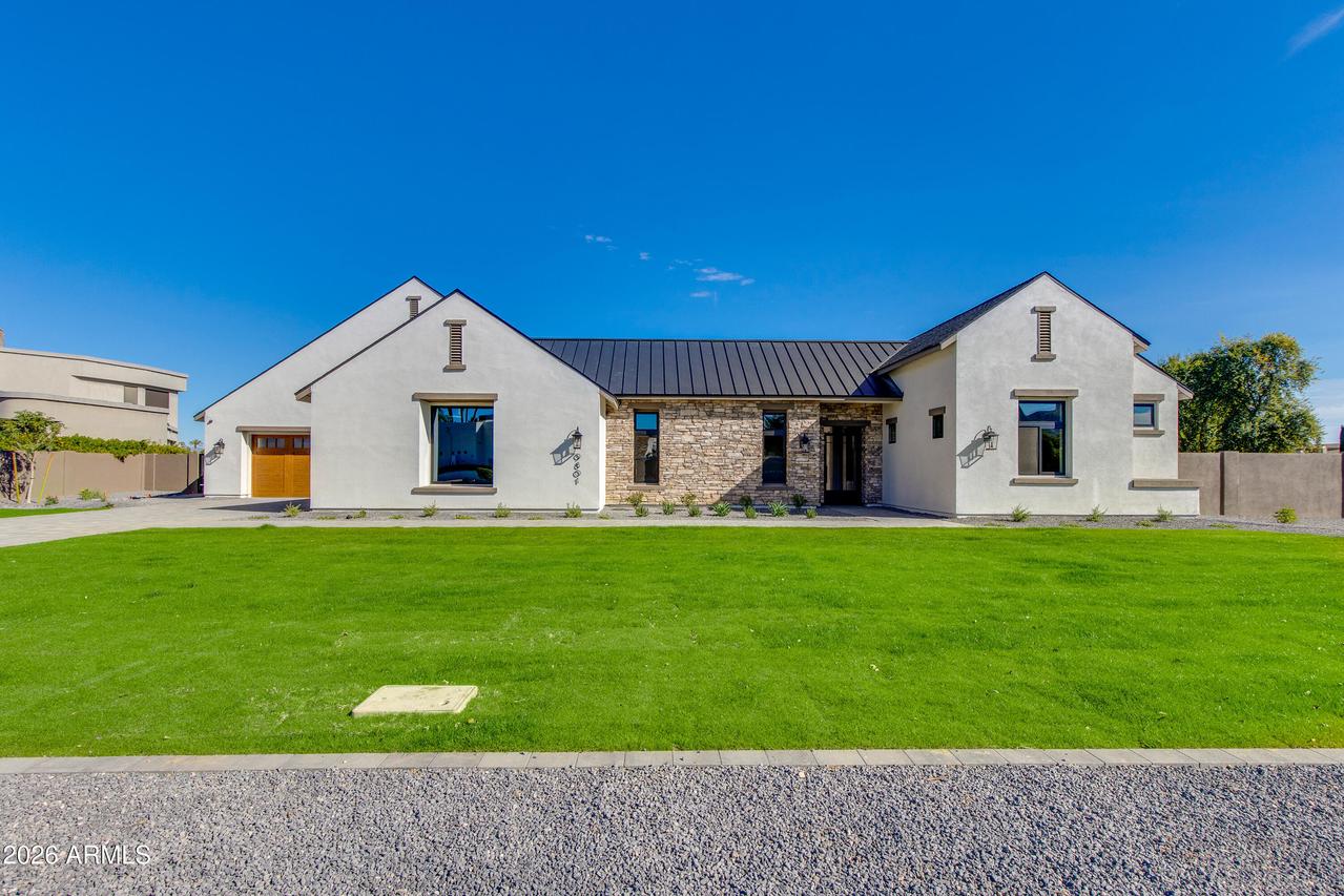 9801 N 53rd Pl., Paradise Valley, AZ 85253