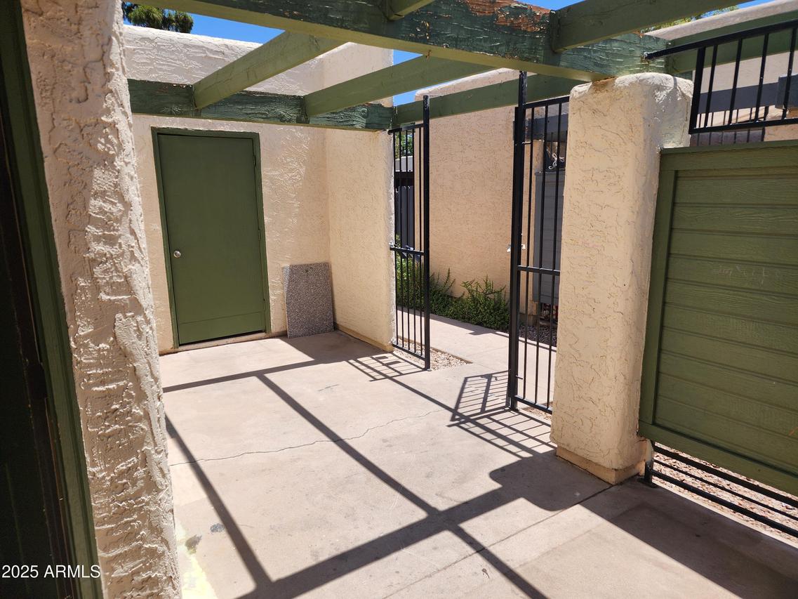 603 S Allred Dr., Tempe, AZ 85281