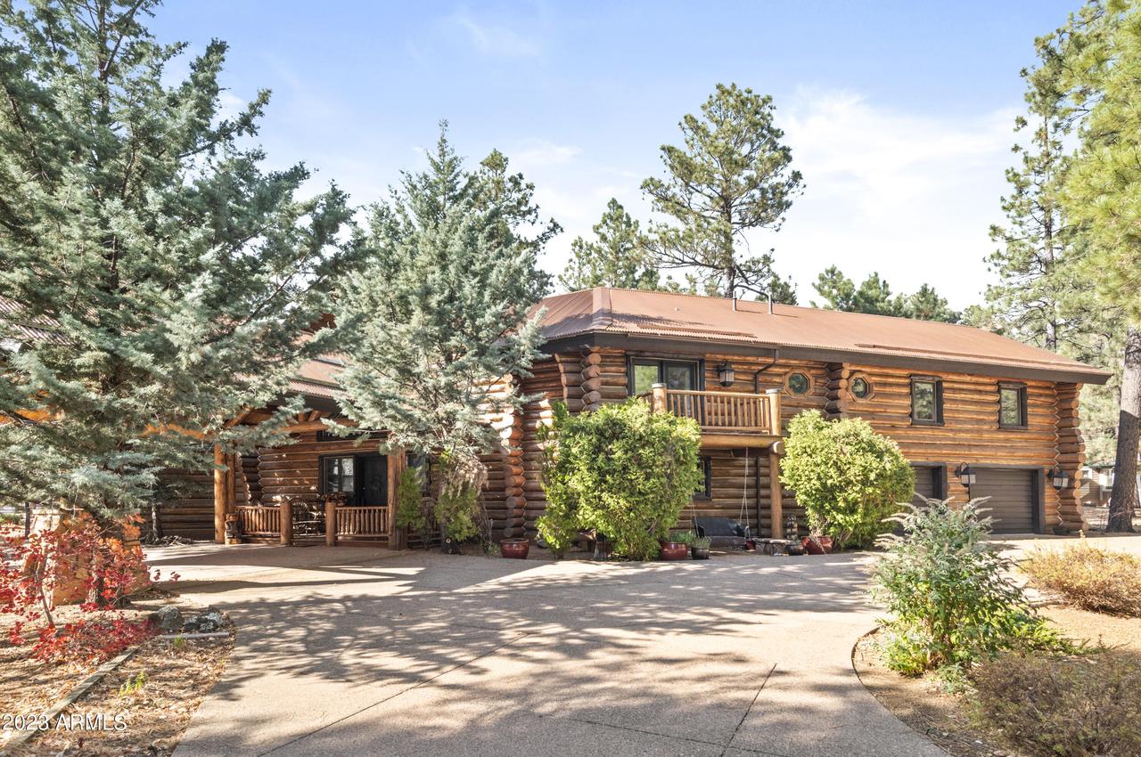 3905 Doc Raymond, Flagstaff, AZ 86005