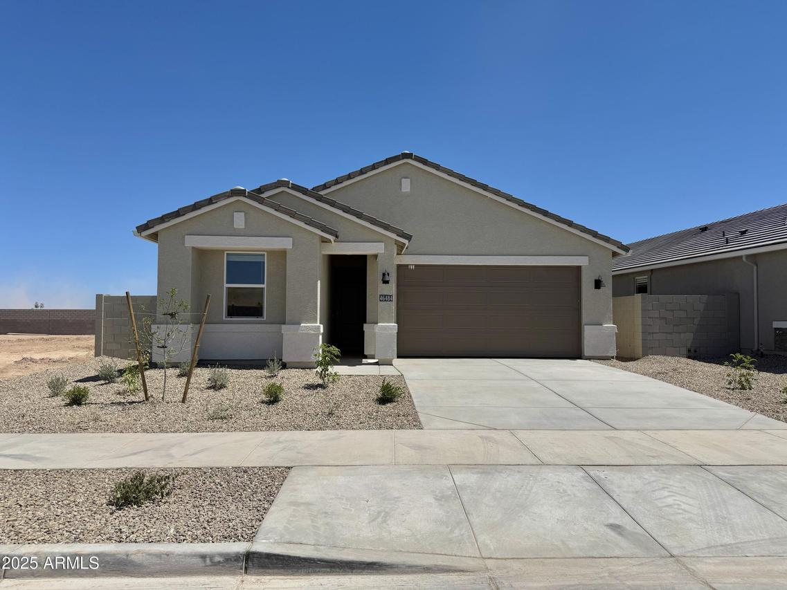 46484 W Lander Ln., Maricopa, AZ 85139