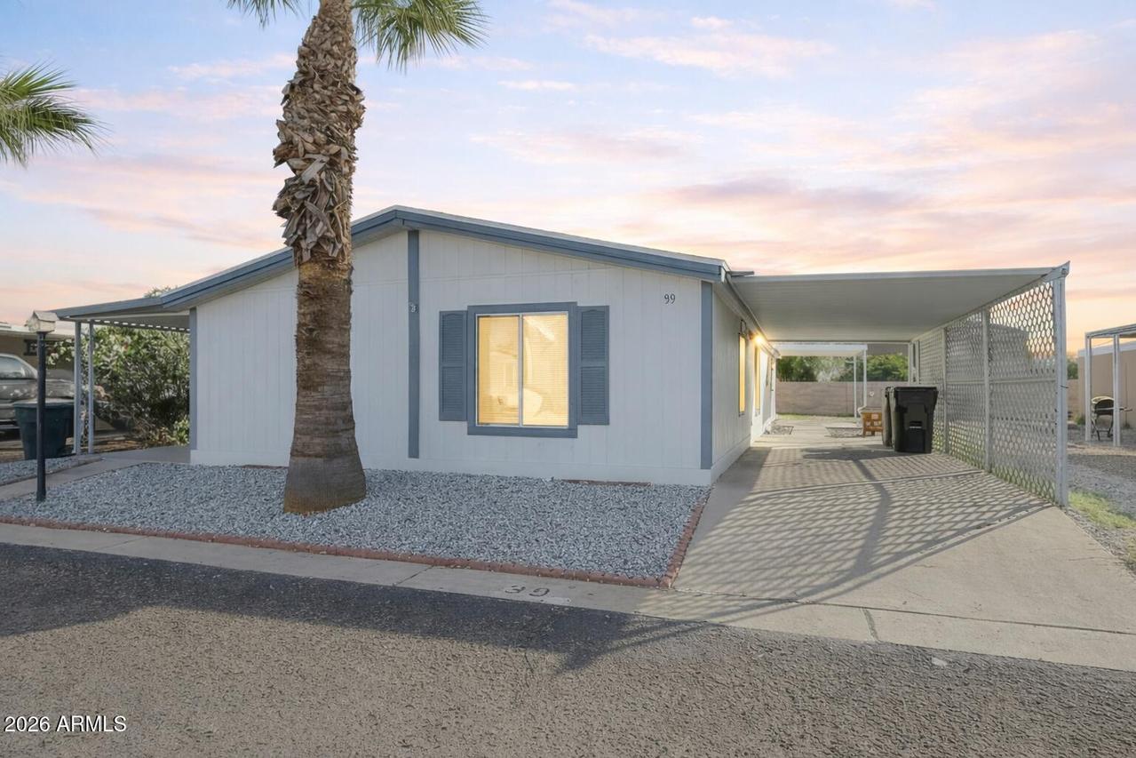 12721 W Greenway Rd. #39, El Mirage, AZ 85335