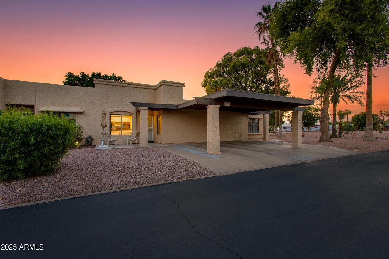 446 S 77th St., Mesa, AZ 85208