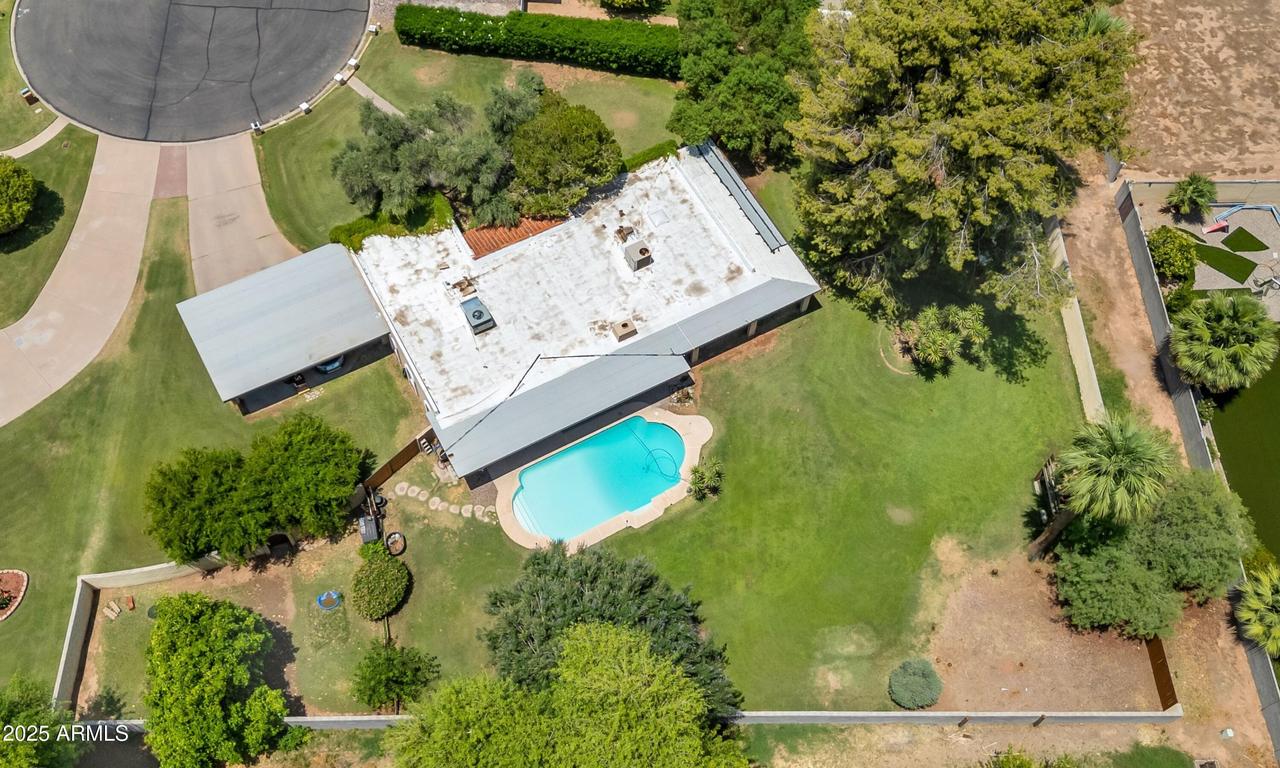 1298 E Buffalo St., Chandler, AZ 85225