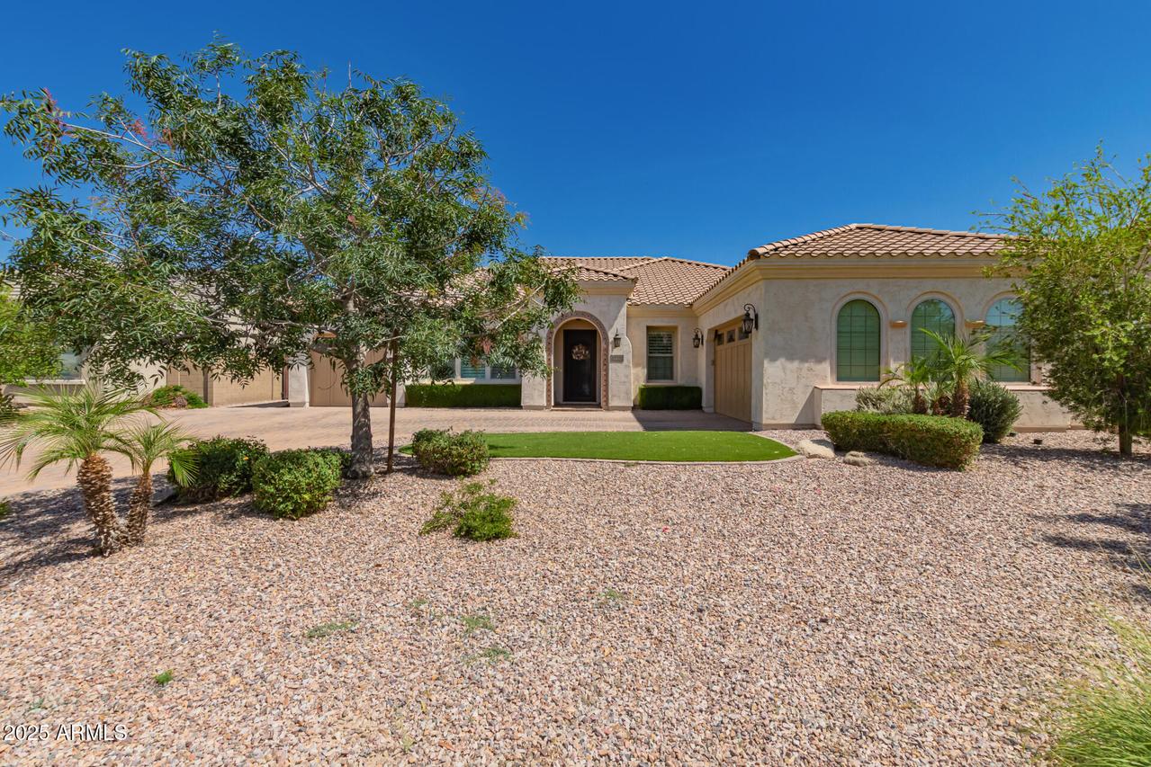 3990 E Iris Dr., Chandler, AZ 85286
