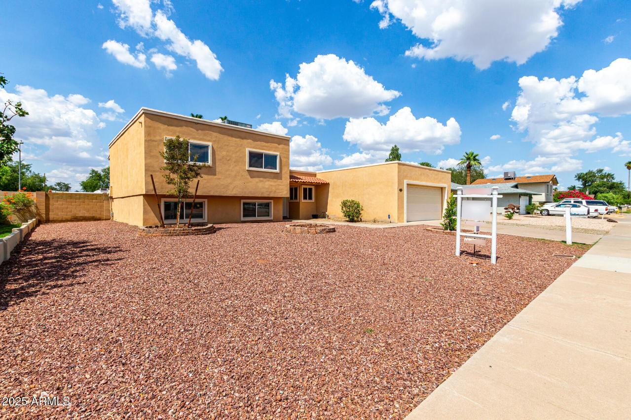 4802 W Hayward Ave., Glendale, AZ 85301